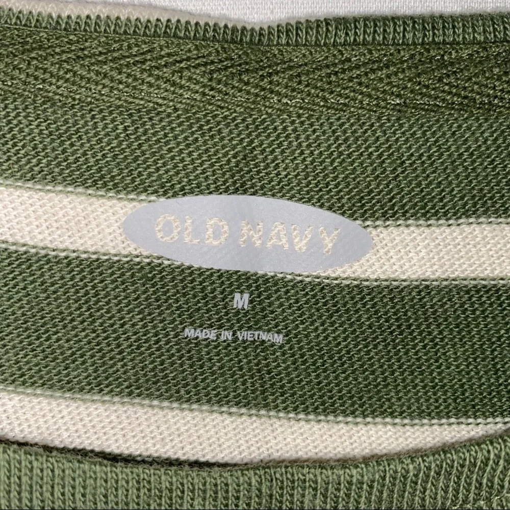 Old Navy Striped Sweater Top Size Medium - Picture 3 of 5
